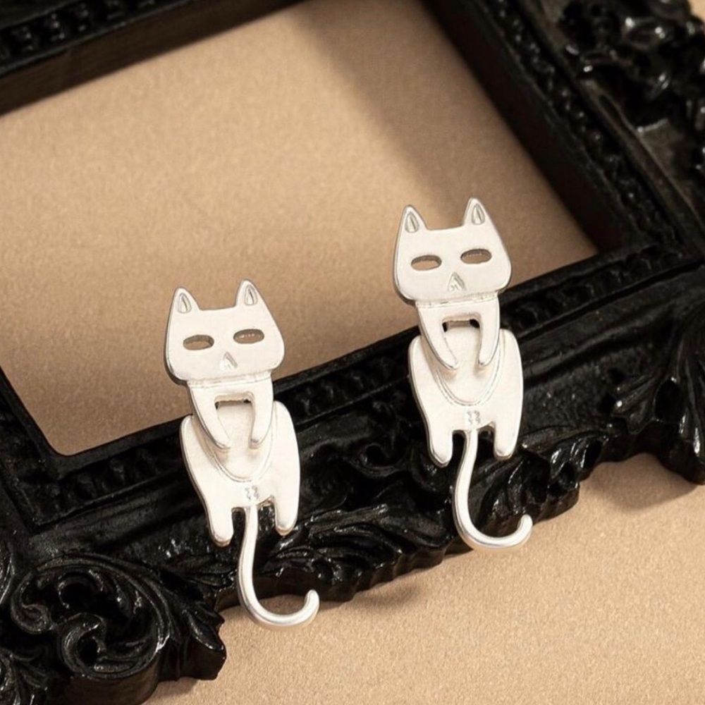 “Flat Cat” Silver Grumpy Kitten Whimsy Cartoon Full Body Curly Tail Ear Jackets - Picture 2 of 15